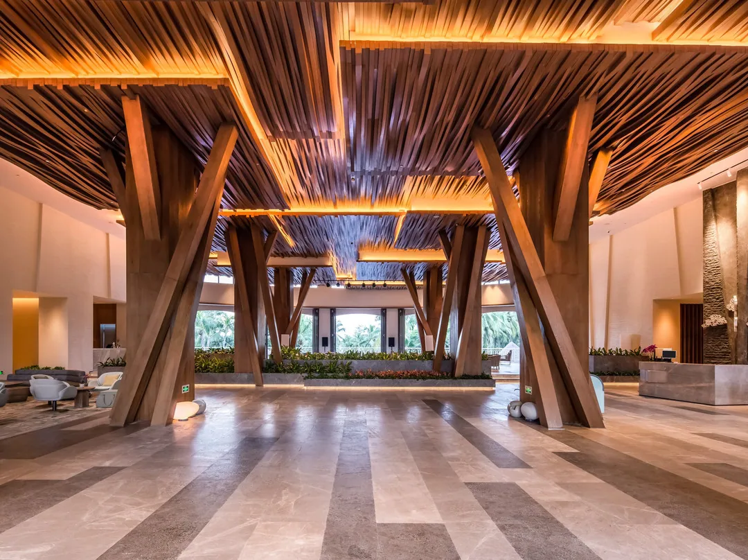 Гостиница Holiday Inn Резорт Санья Бэй · 5