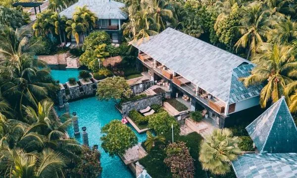 Mandarin Oriental, Sanya (Отель Мандарин Ориенталь Санья) · 2