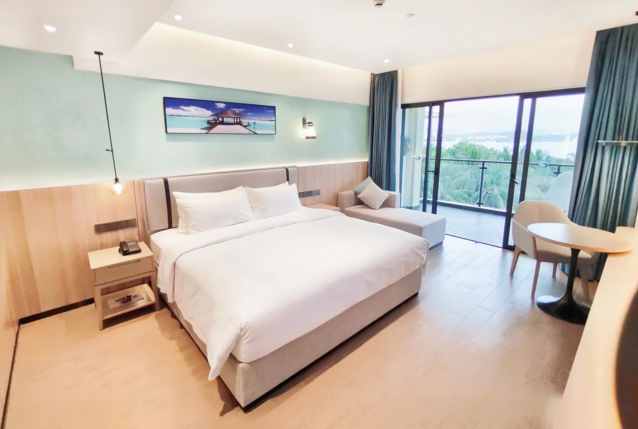Sanya Lijing Harbor Hotel · 7