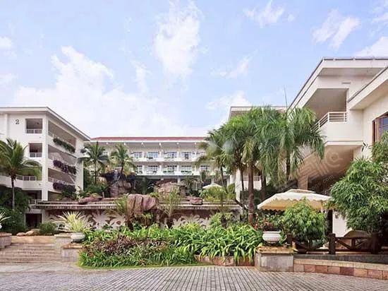 Dong Rong Guest International Hotel Sanya · 7