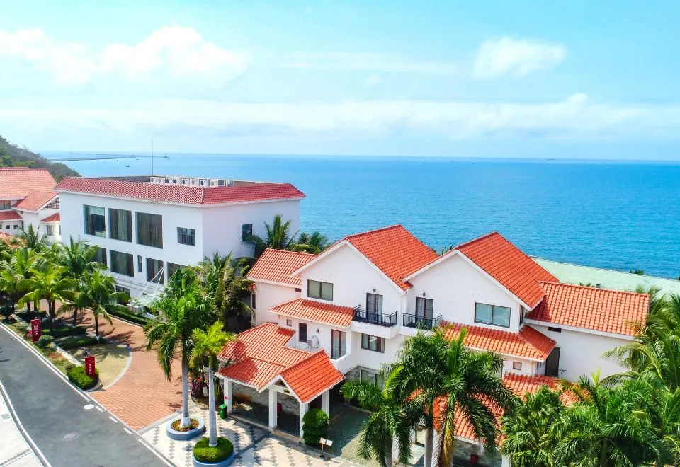 Dadonghai No.1 Resort Sanya · 3