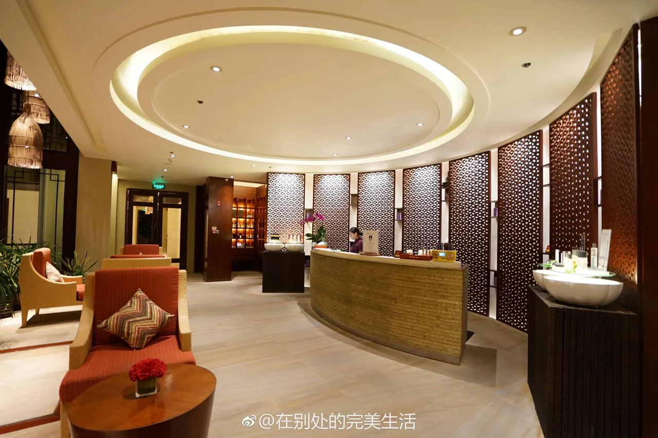 The Ritz-Carlton Sanya, Yalong Bay · 5