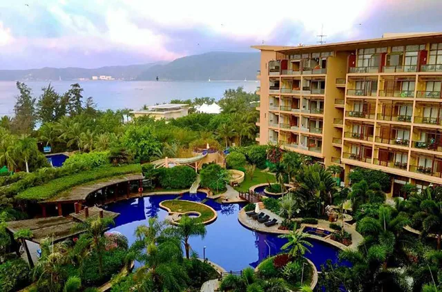 Yalong Bay Mangrove Tree Resort · 6