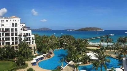 Aegean Suites Sanya Yalong Bay Resort · 3