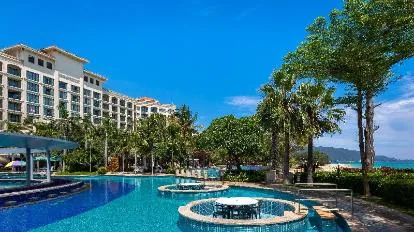 Ocean View Resort Yalong Bay (Formerly Holiday Inn Resort) · 6