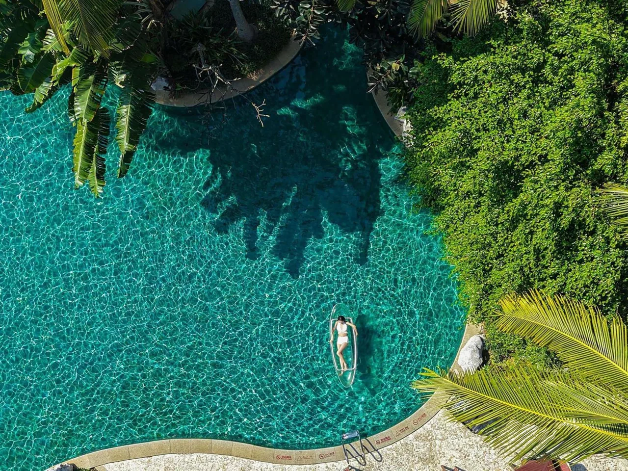 Grand Mercure Sanya Yalong Bay · 3
