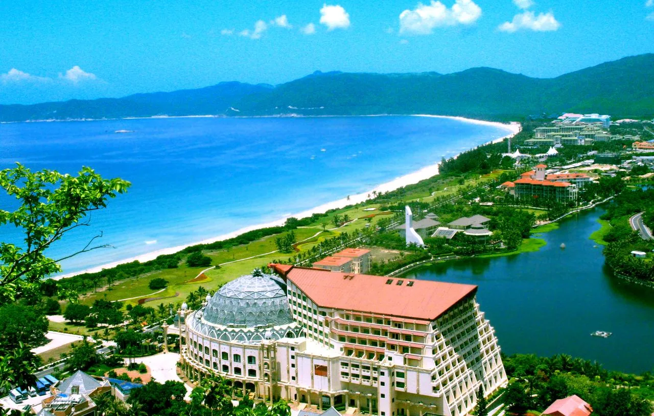 Universal Resort Sanya Yalong Bay · 4