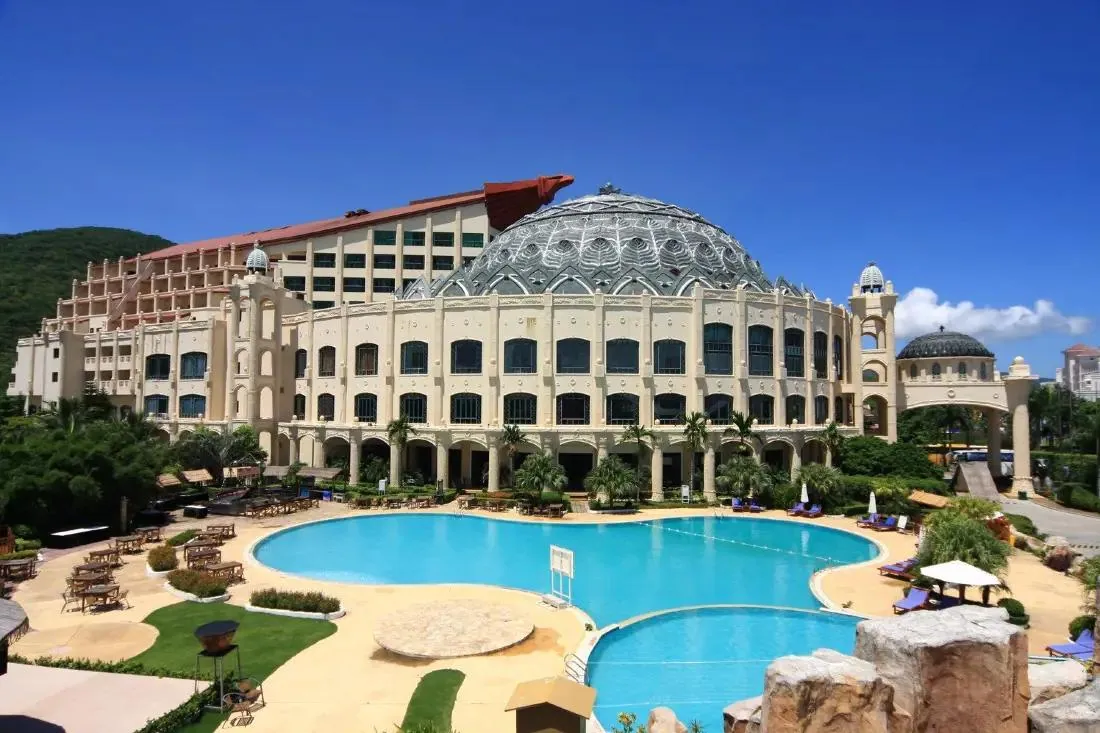 Universal Resort Sanya Yalong Bay · 7