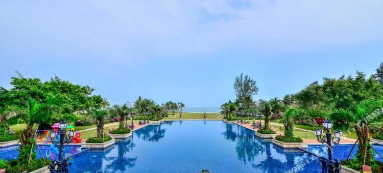 Days Hotel & Suites Wenchang Nanguo · 4